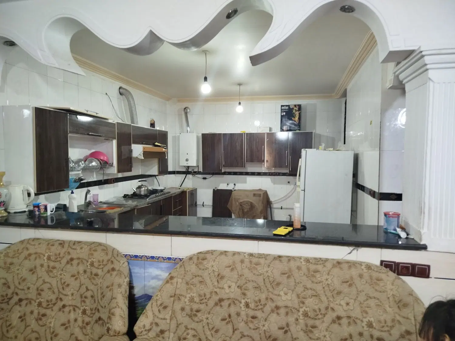 اجاره طبقه هم کف
