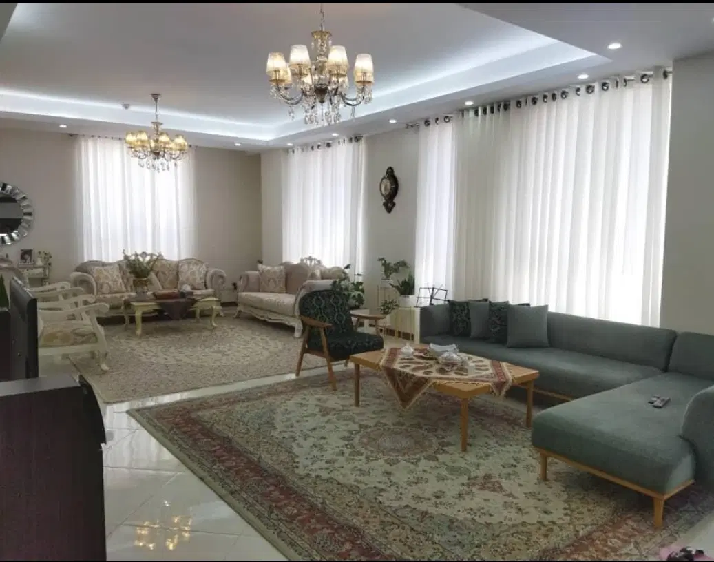 آپارتمان دو خوابه لوکس ۱۰۸ متری ویلا شهر
