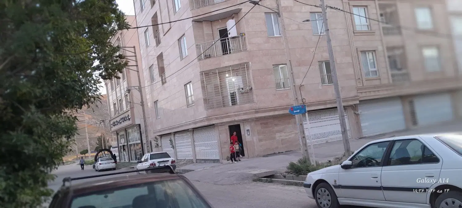 اجاره طبقه اول میلانی زاده