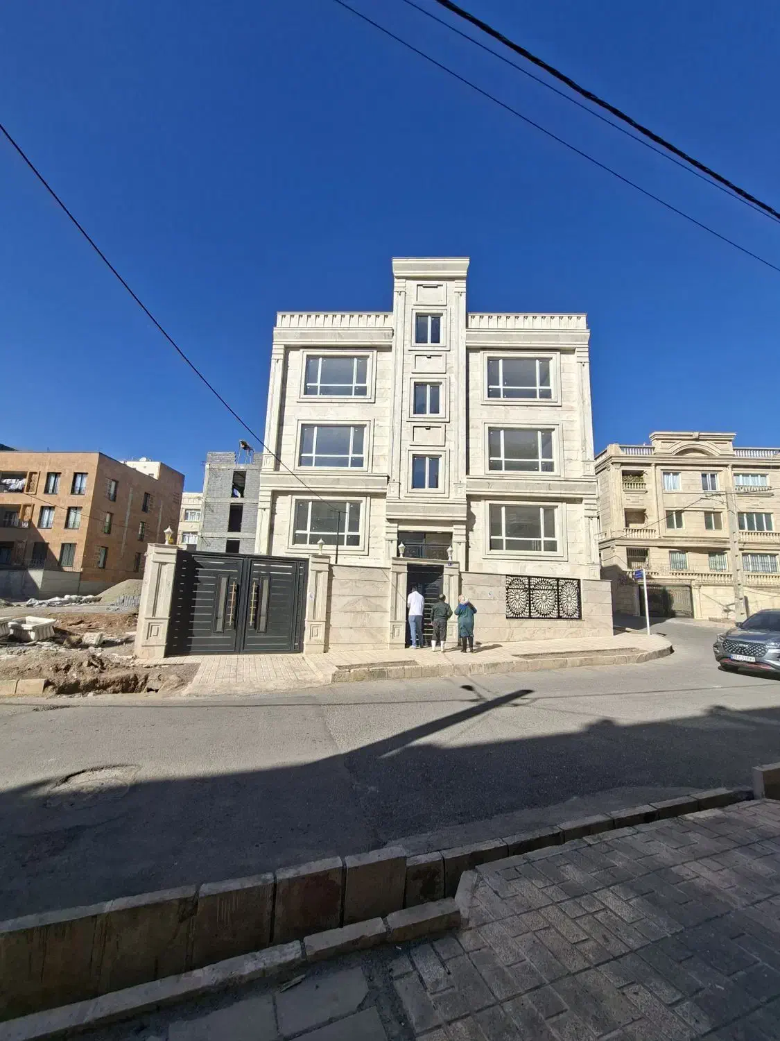 واحد آپارتمان ۱۱۸متر تک واحدی