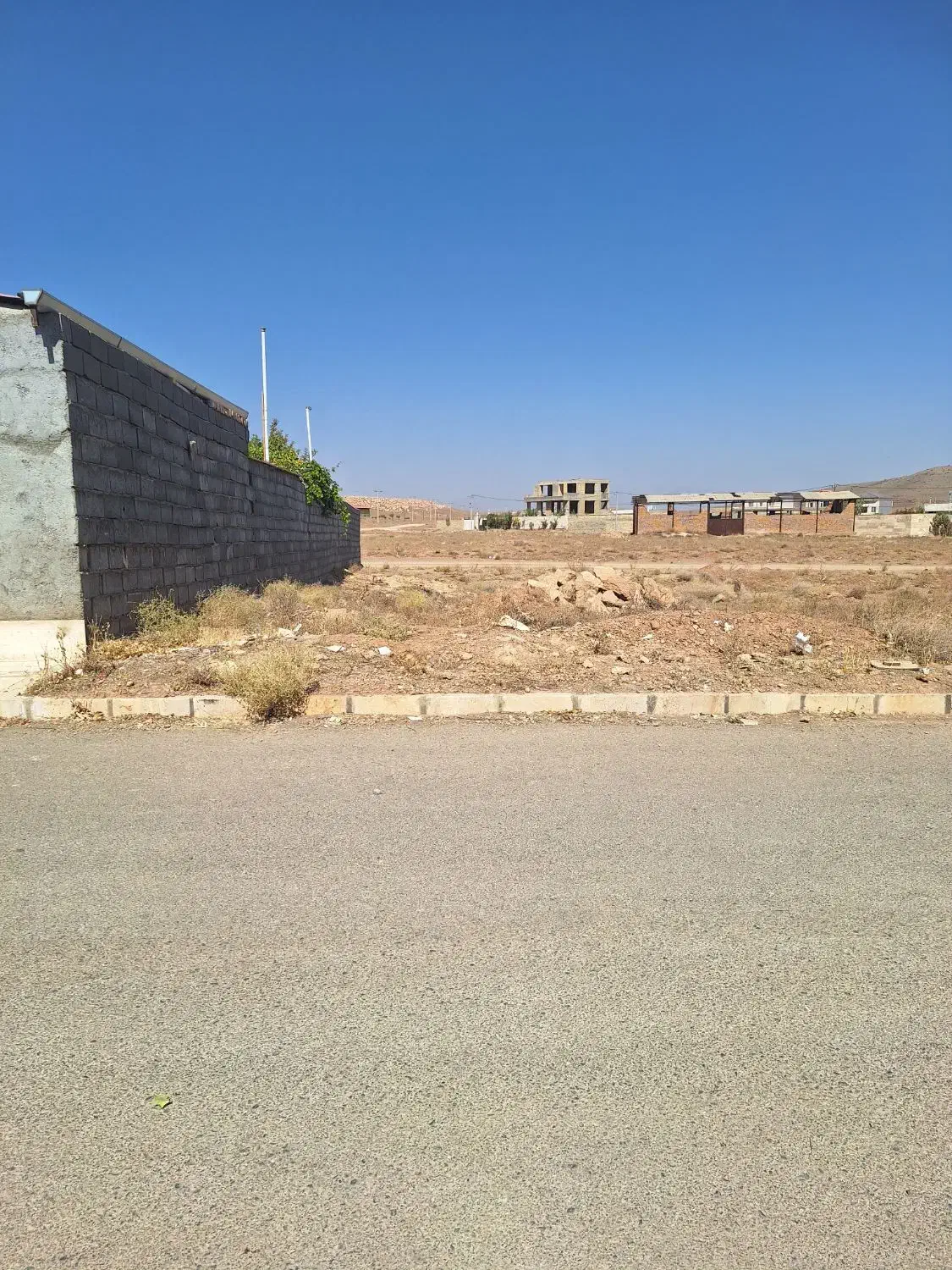 ملک مسکونی کلنگی