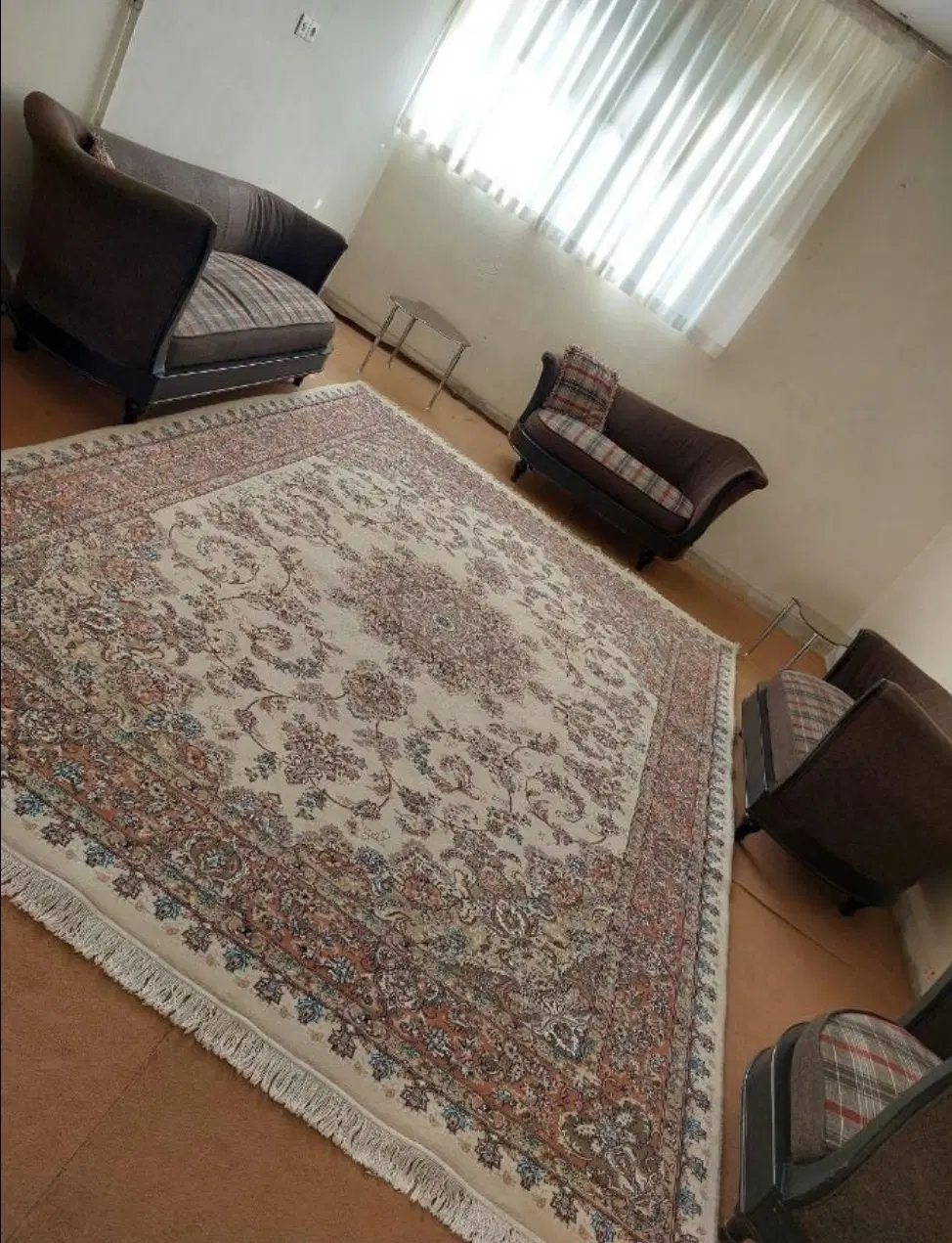 همخونه میشوم