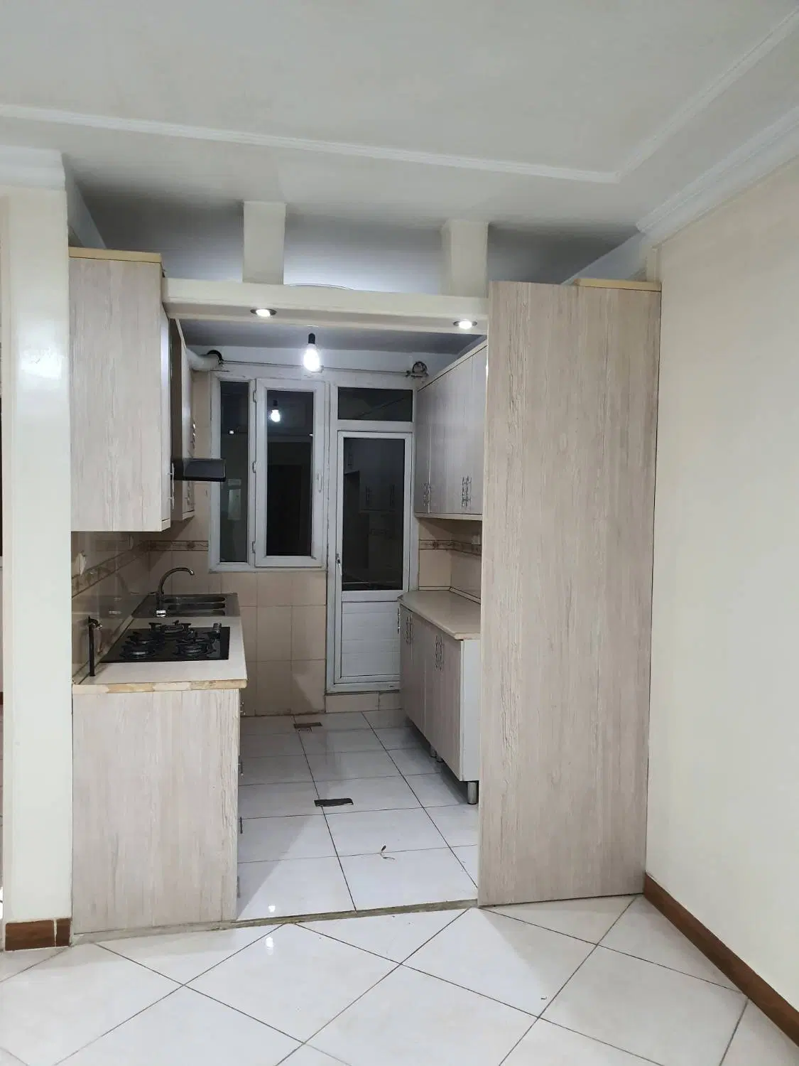 اجاره آپارتمان یک خوابه،60 متری ،مهراباد جنوبی
