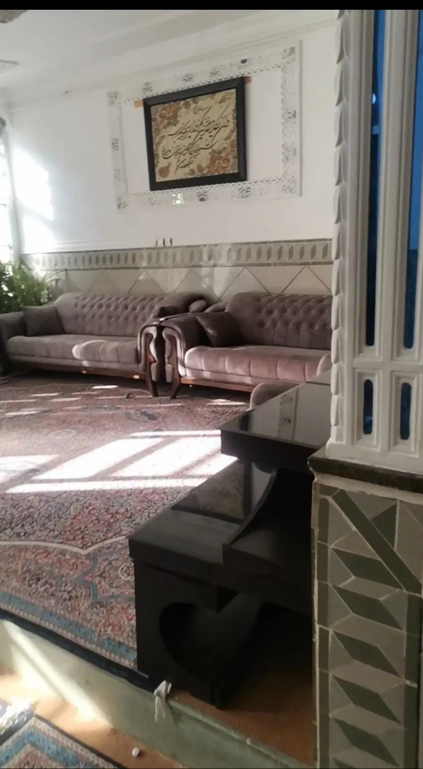 فروش خانه سه واحدی  اسکلت فلزی