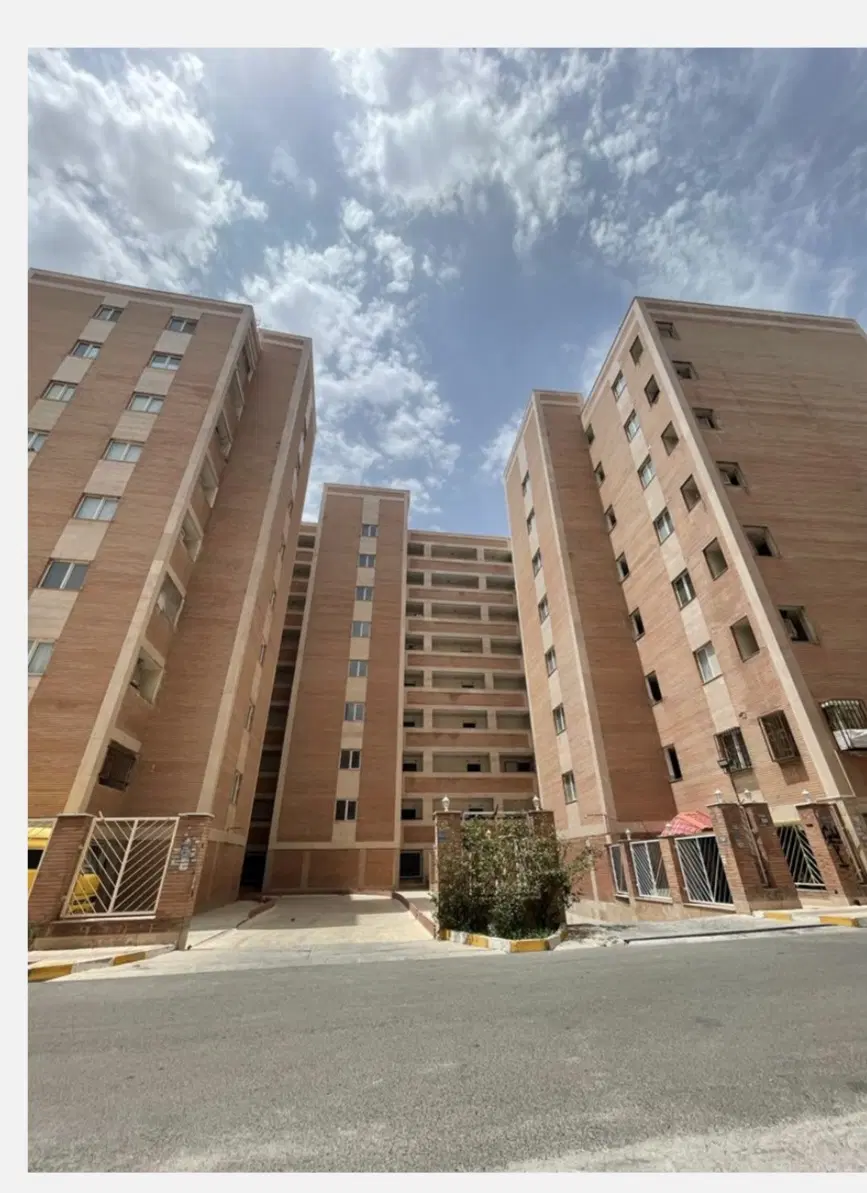 فروش مسکن مهرپرند