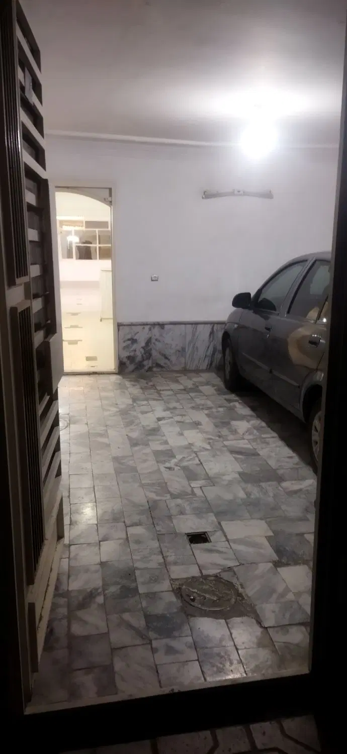 ویلایی دربست ۳ خواب ۲۰۰ متری