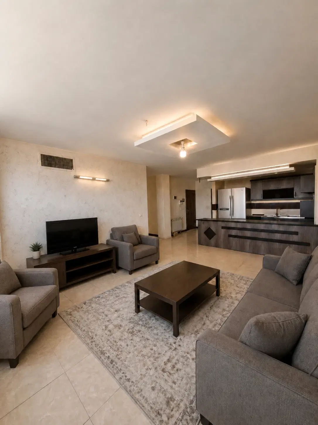 ۹۰ متر ۲ خواب تاپ لوکیشن شیک