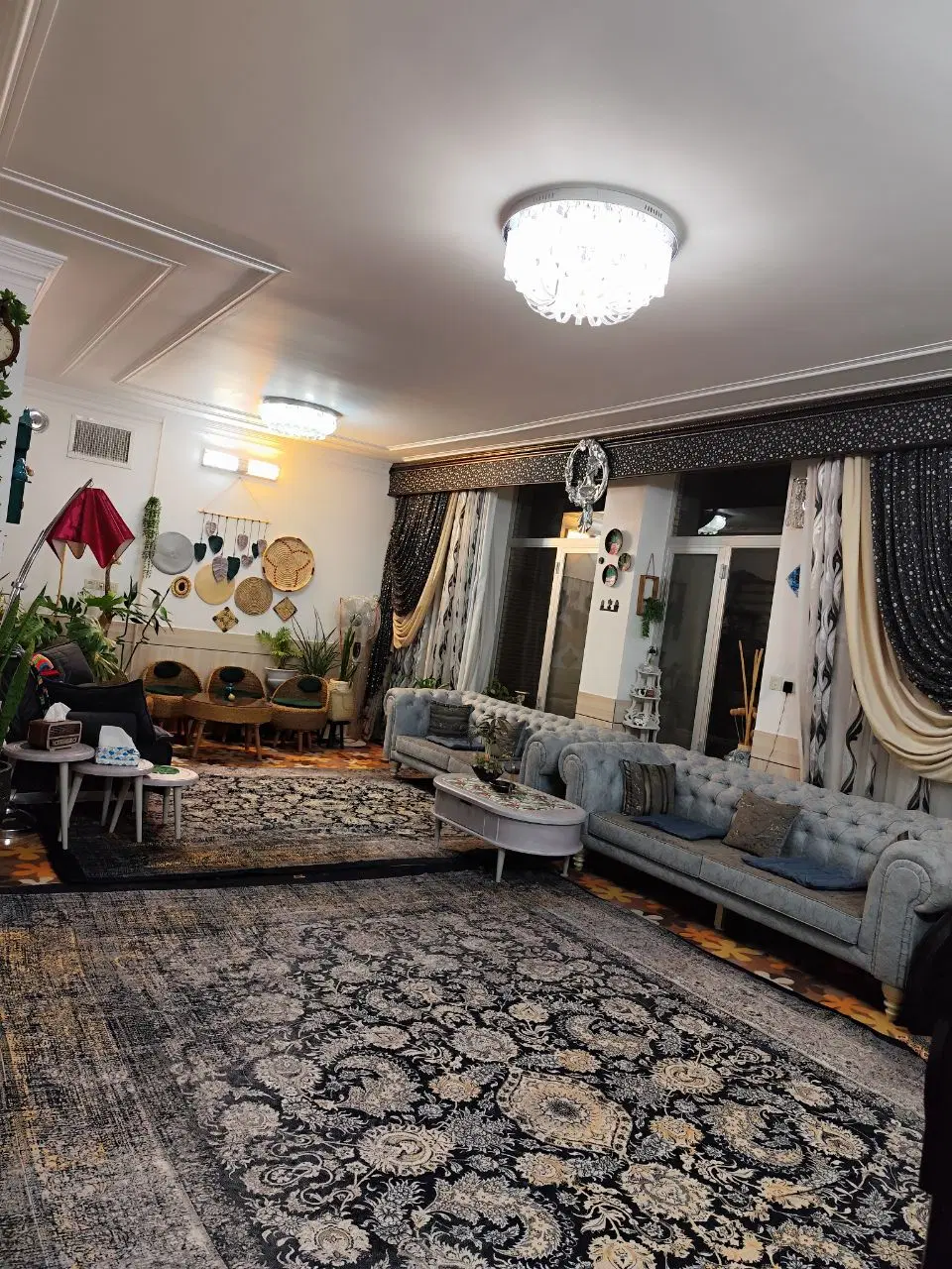 منزل مسکونی دو طبقه