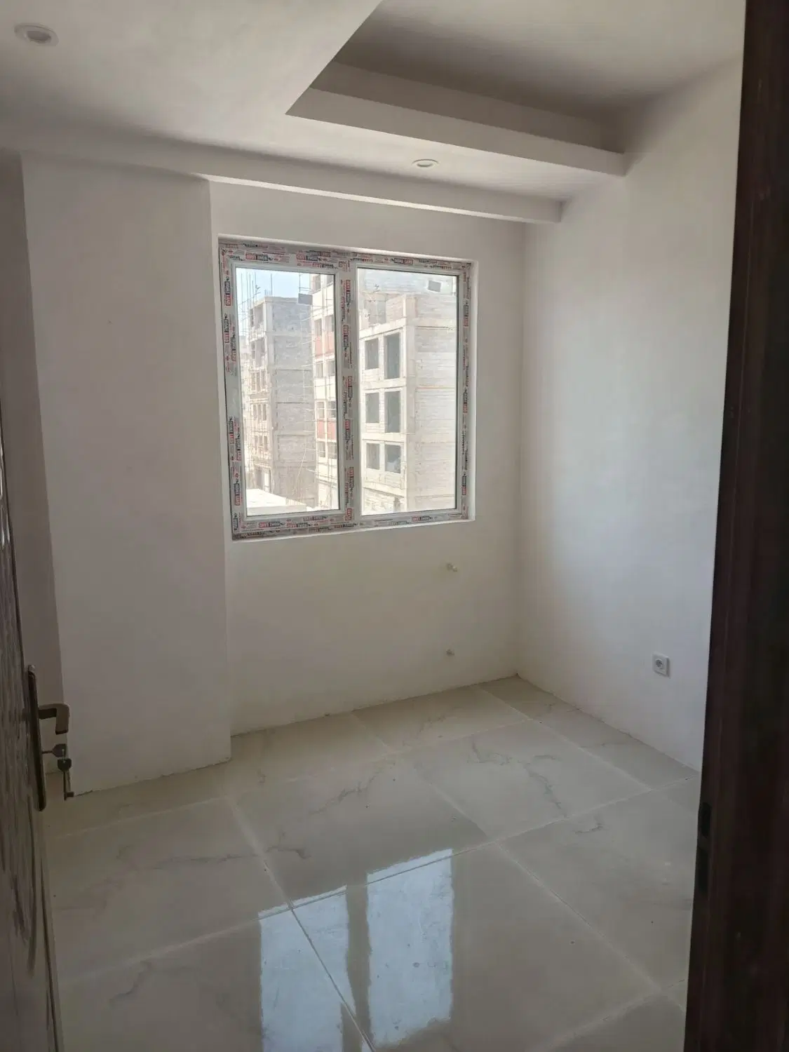 خونه برای فروش  ۱۰۰ متری به شرط سند