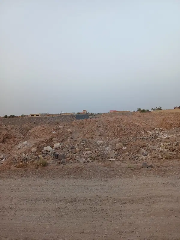 ملک فروشی