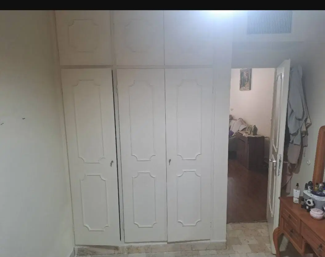 جهاداکبربنفشه ۶۸متر پارکینگ انبار طبقه سوم
