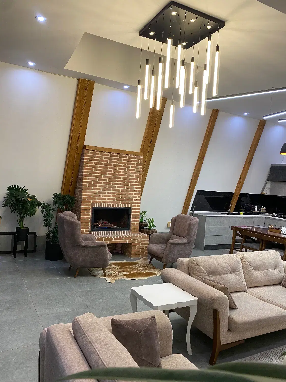 اجاره ویلا استخردار در لاهیجان