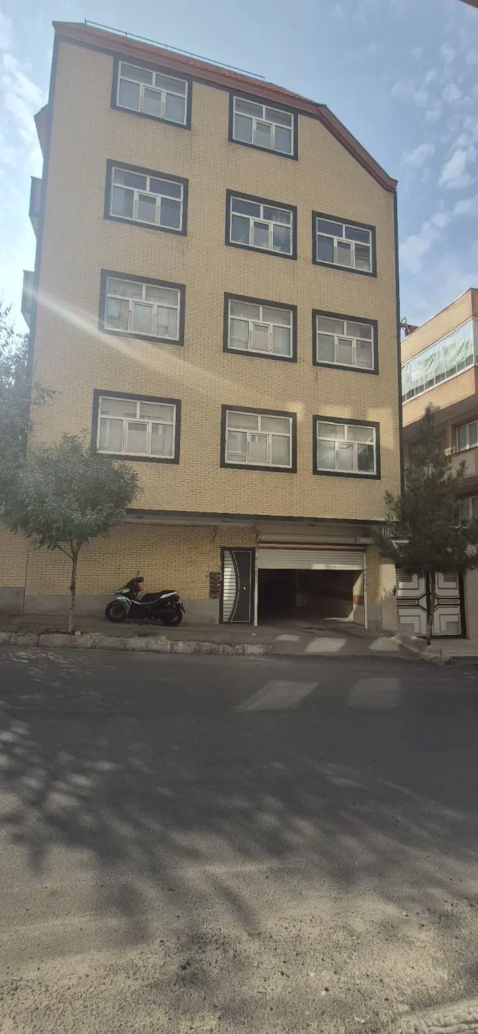 فروش اپارتمان 220متری درنصر