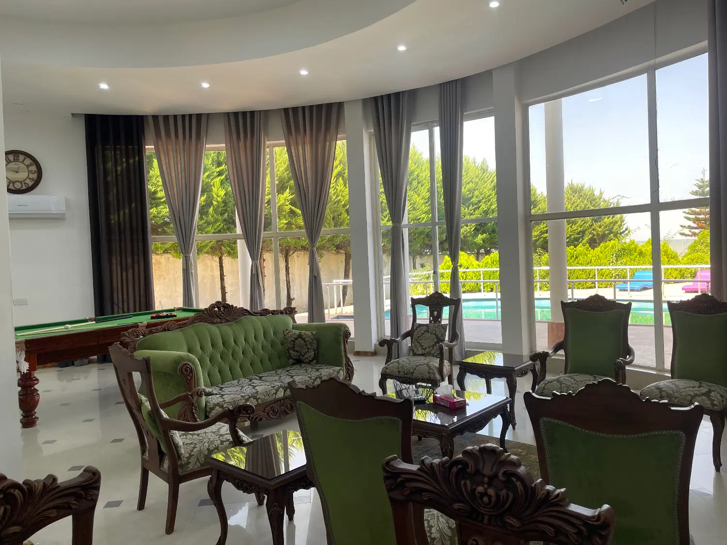اجاره روزانه ویلا استخردار ساحلی پنج خواب