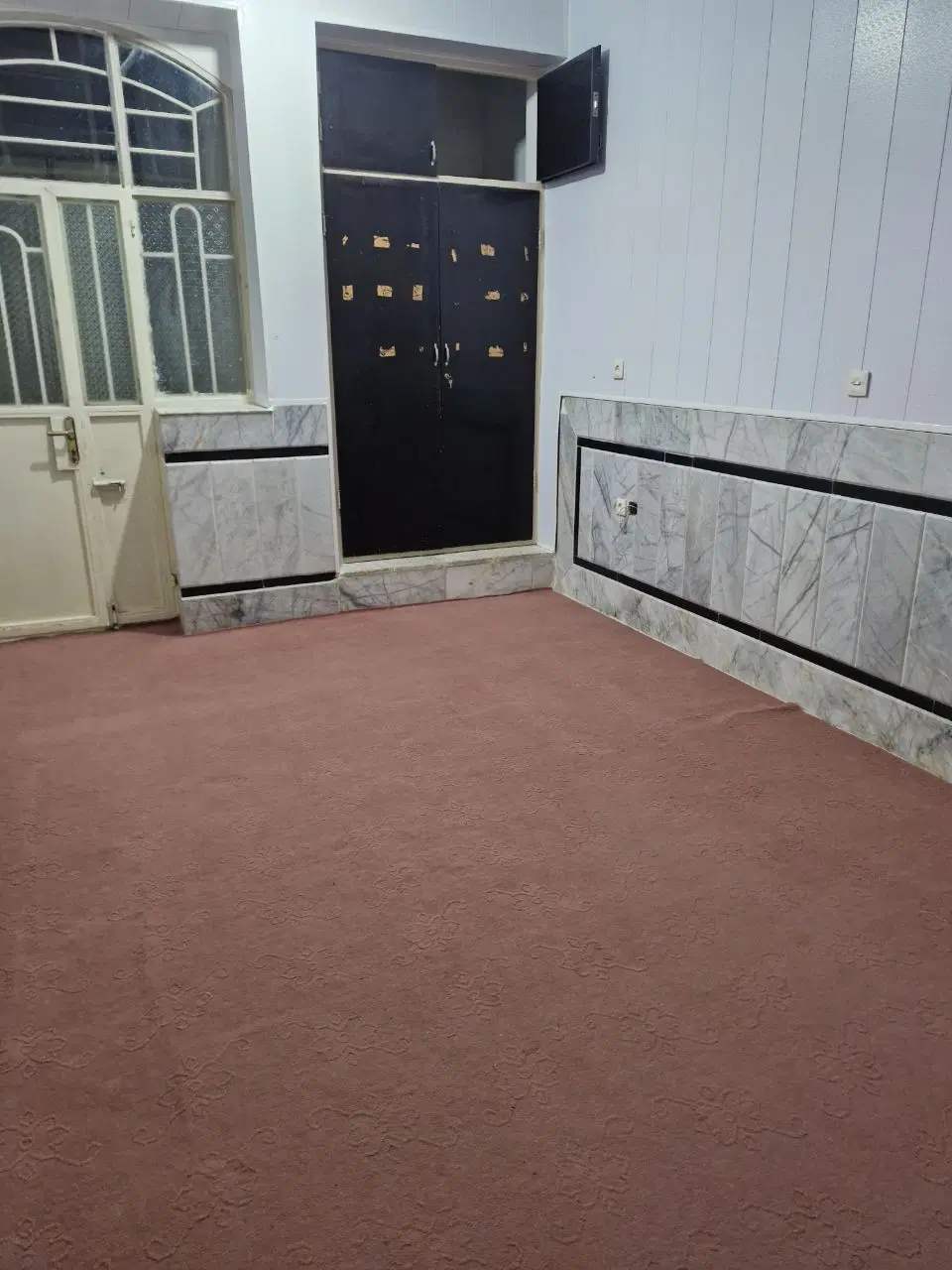 رهن و اجاره واحد همکف زیباشهر