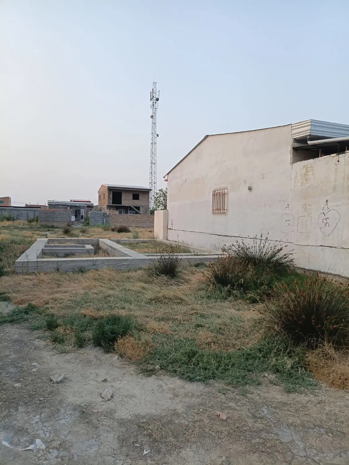 فروش زمین مسکونی از استقلال ۳۱ شکاری
