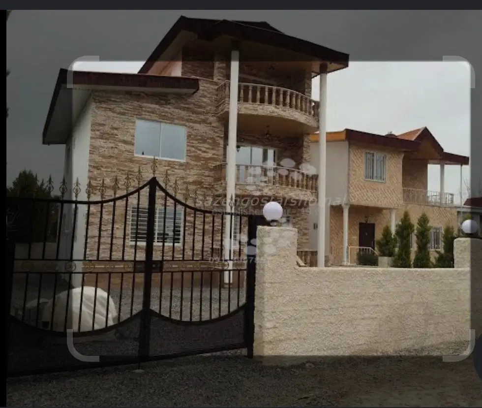 فروش خانه مسکونی با پروانه ساخت سه طبقه