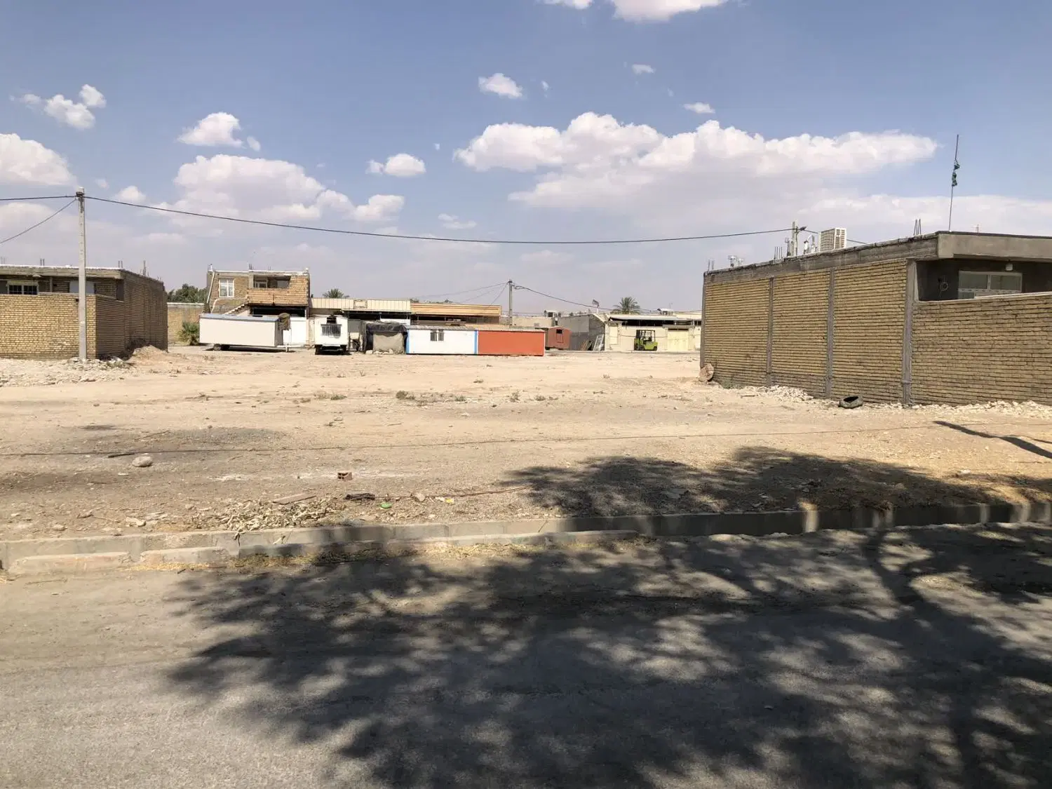 زمین مسکونی تجاری