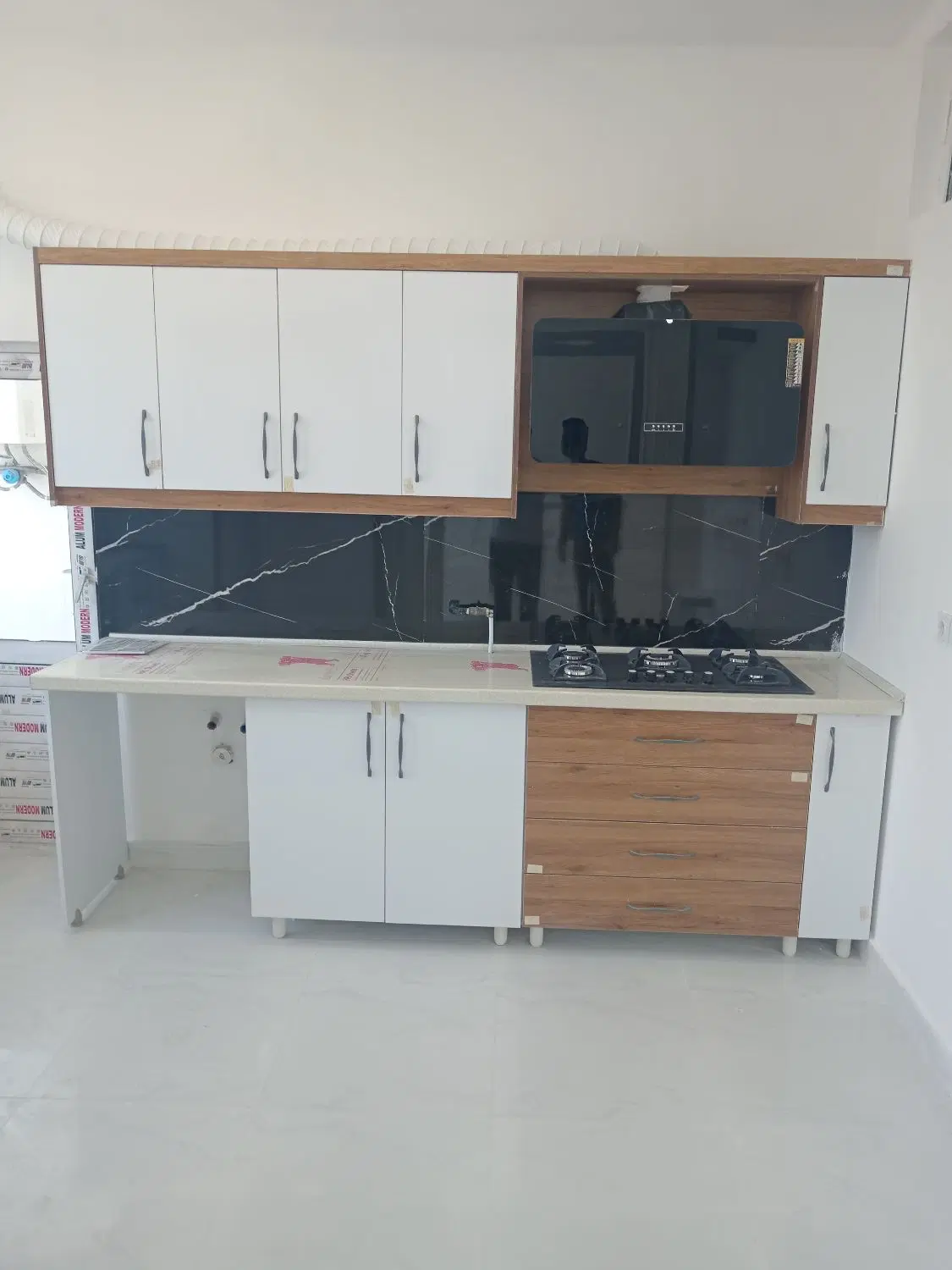 135 متر 3 خواب با پارکینگ اختصاصی مطهری شمالی