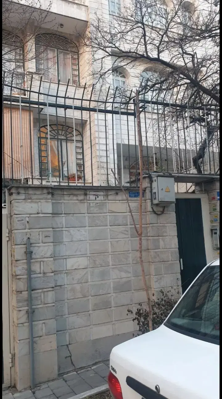 خانه کلنگی ۷۵ متری