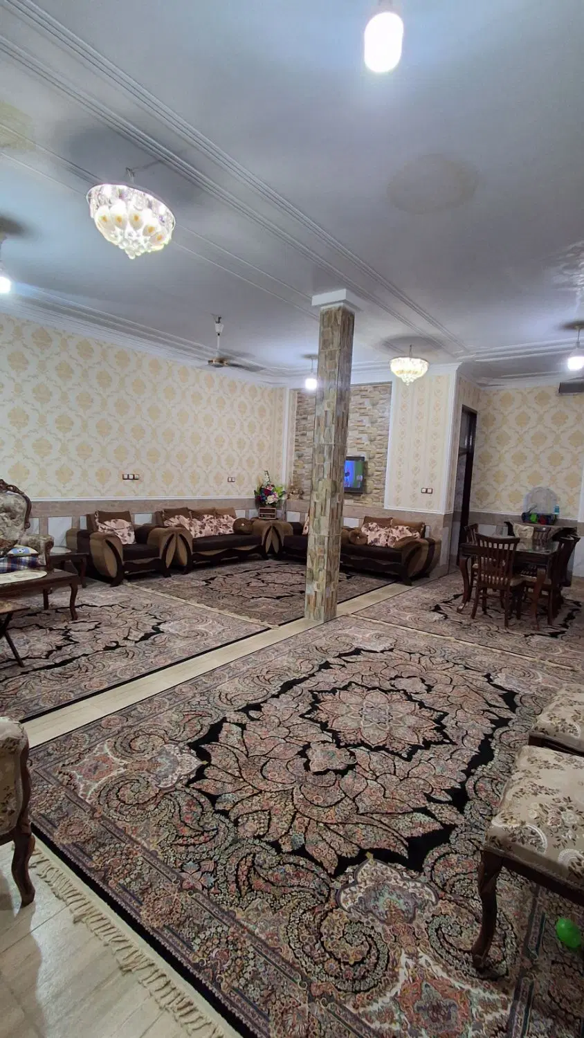 فروش خانه 121متری راسته خیابان قلنبر