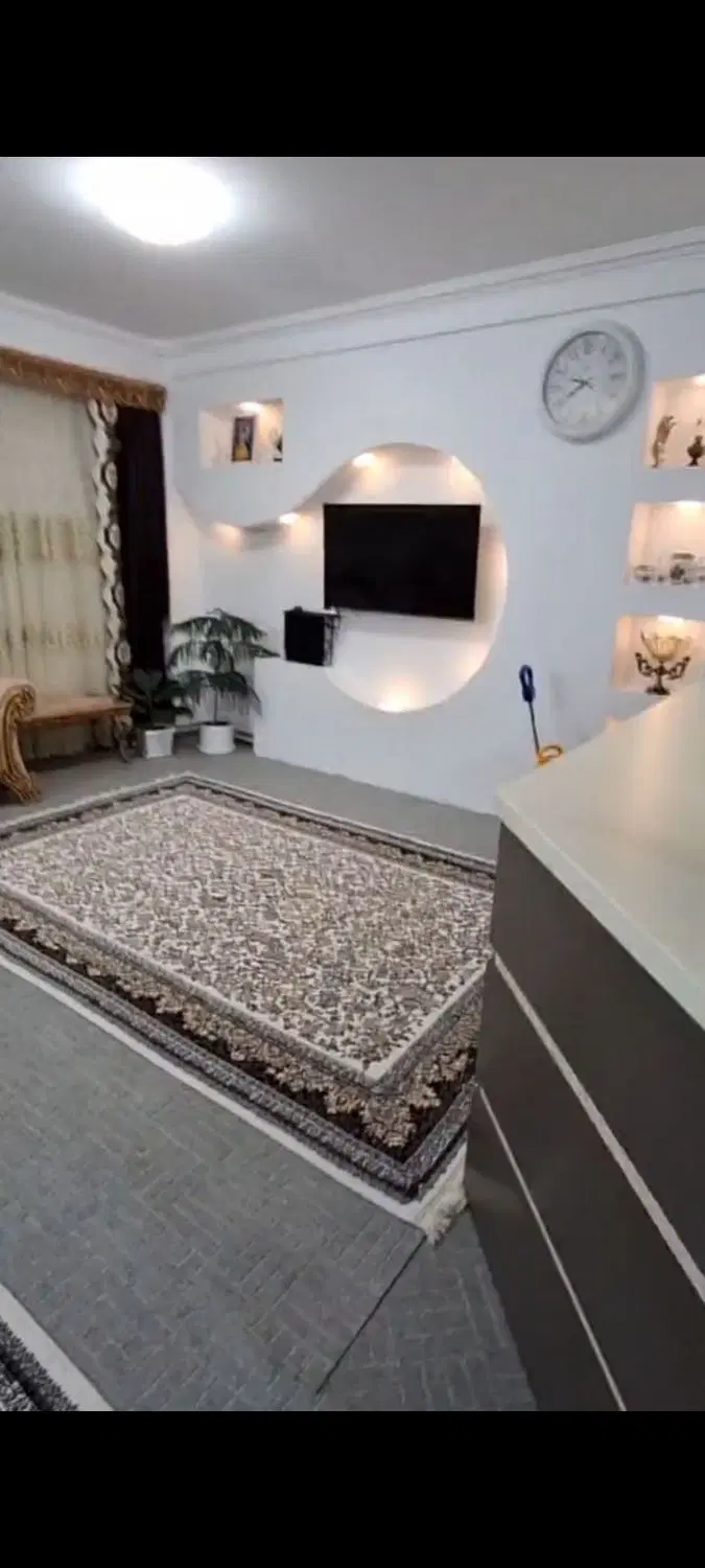واحد لوکس در شهرسهندزیرقیمت بازار