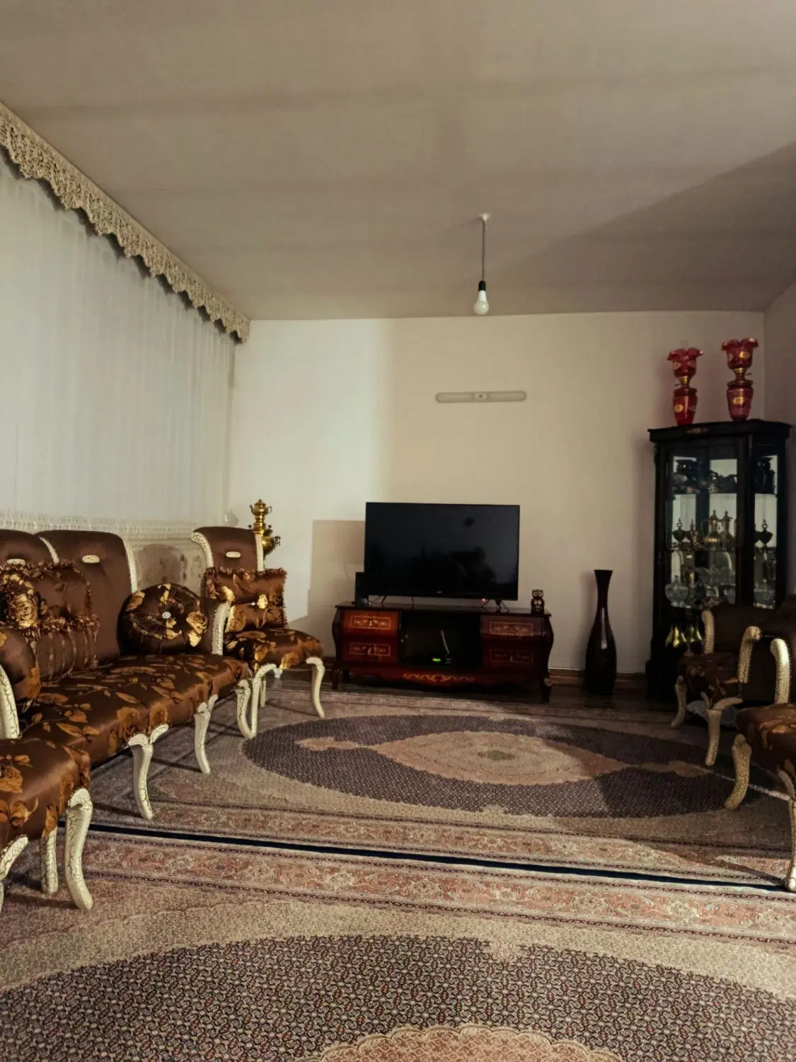 ملک تجاری مسکونی