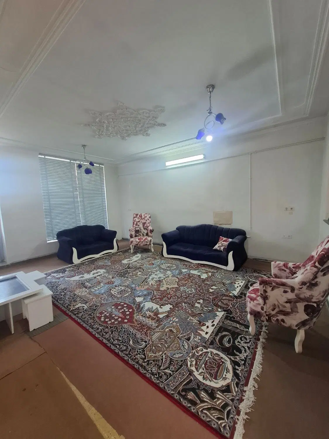 منزل ۱۶۸متری دوطبقه ورودی مجزا