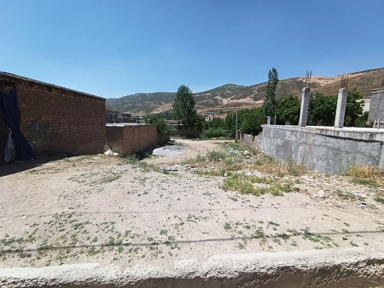 زمین تجاری مسکونی کوهرنگ
