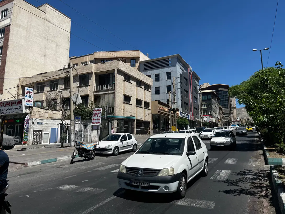 یک دستگاه ساختمان مستقل