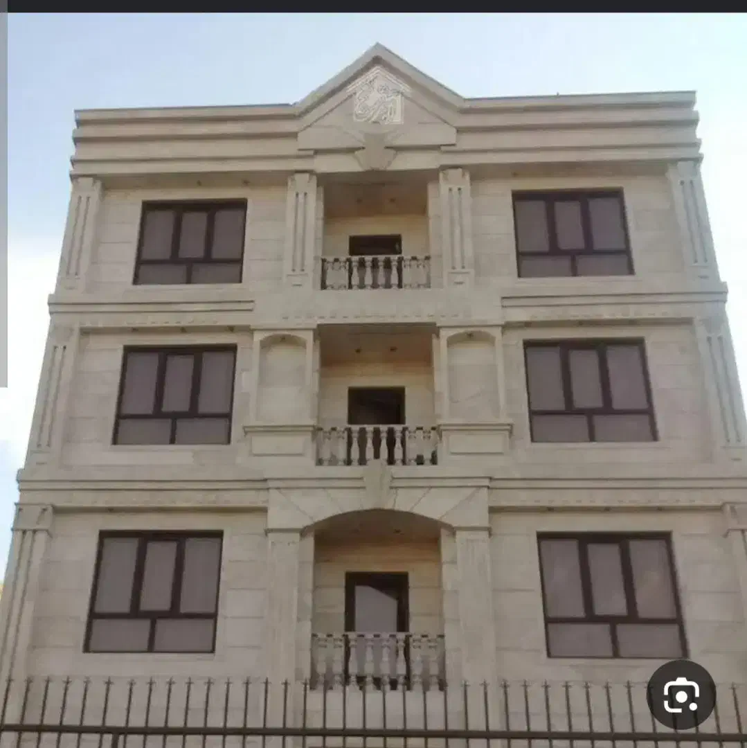 اپارتمان ۷۵ بر خیابان اصولی