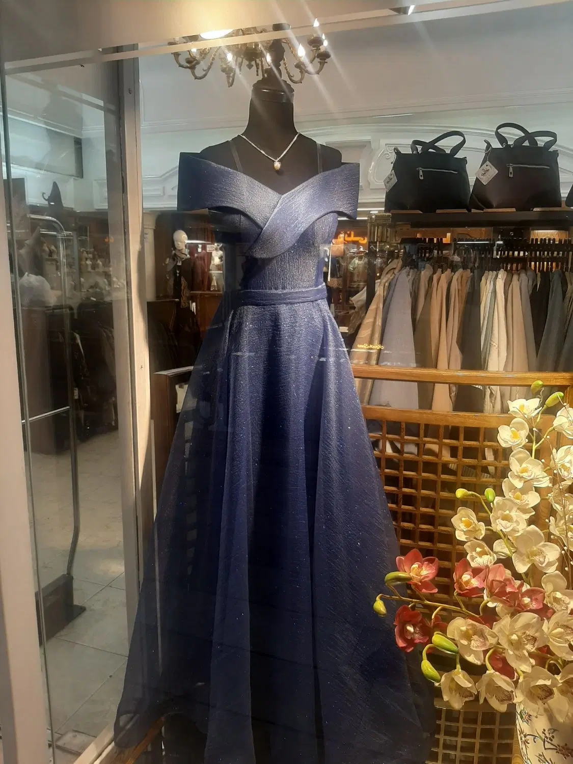 رهن و اجاره مغازه ۸ متری