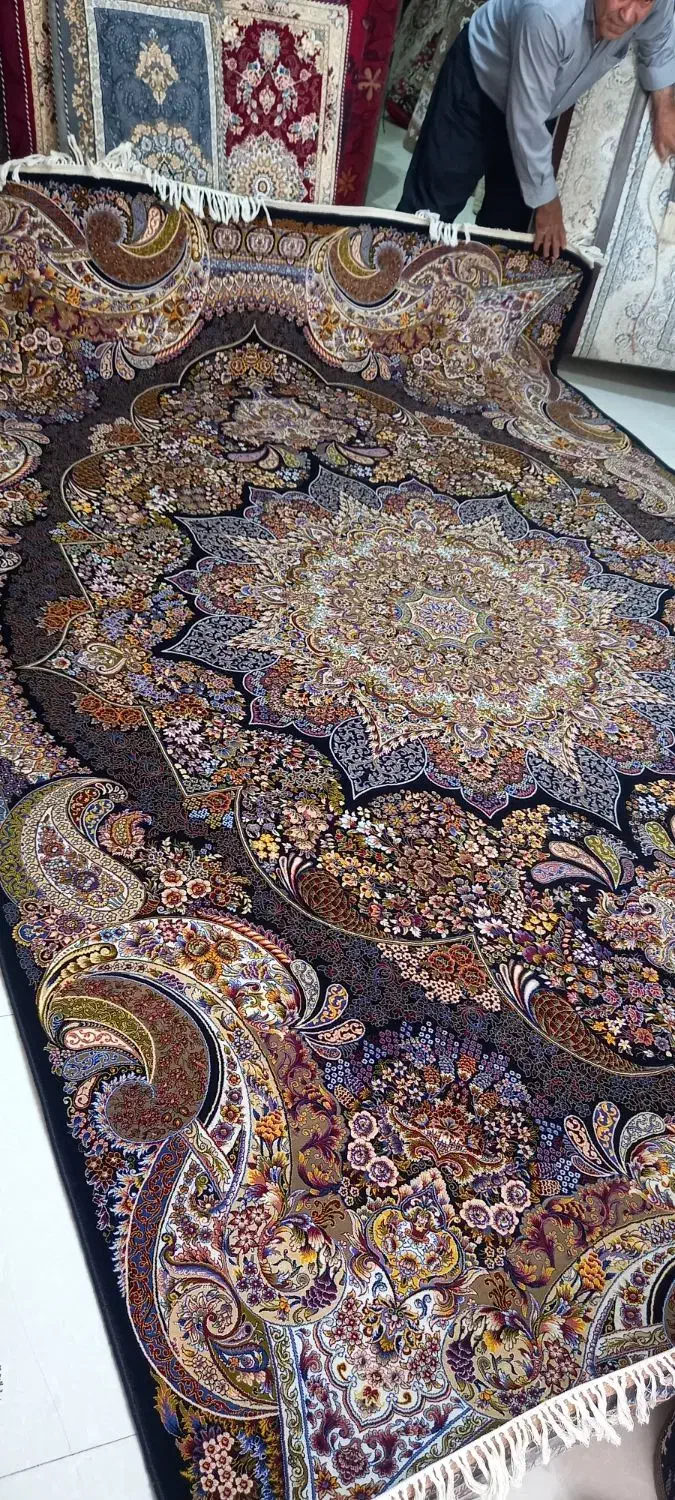 فرش های در حد نوع