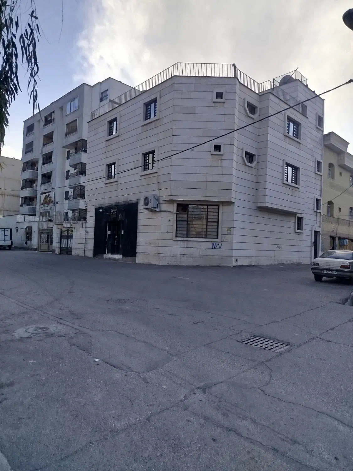 زاگرس شرقی ۱۷۰متر ۳خواب