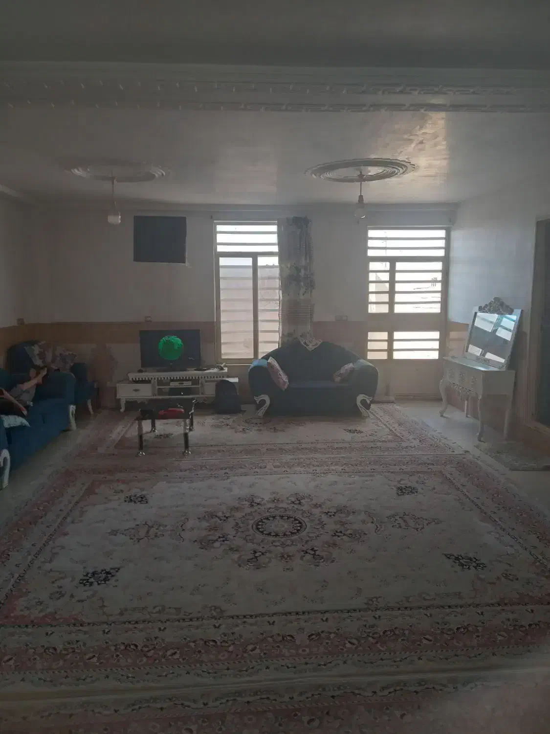 منزل ویلایی 400 متری در سنایی نجات الهی