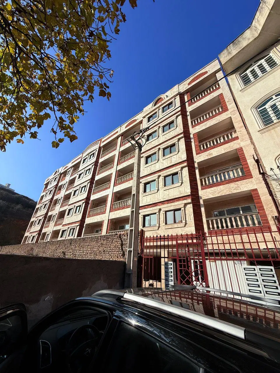 فروش سی واحد آپارتمان یکجا