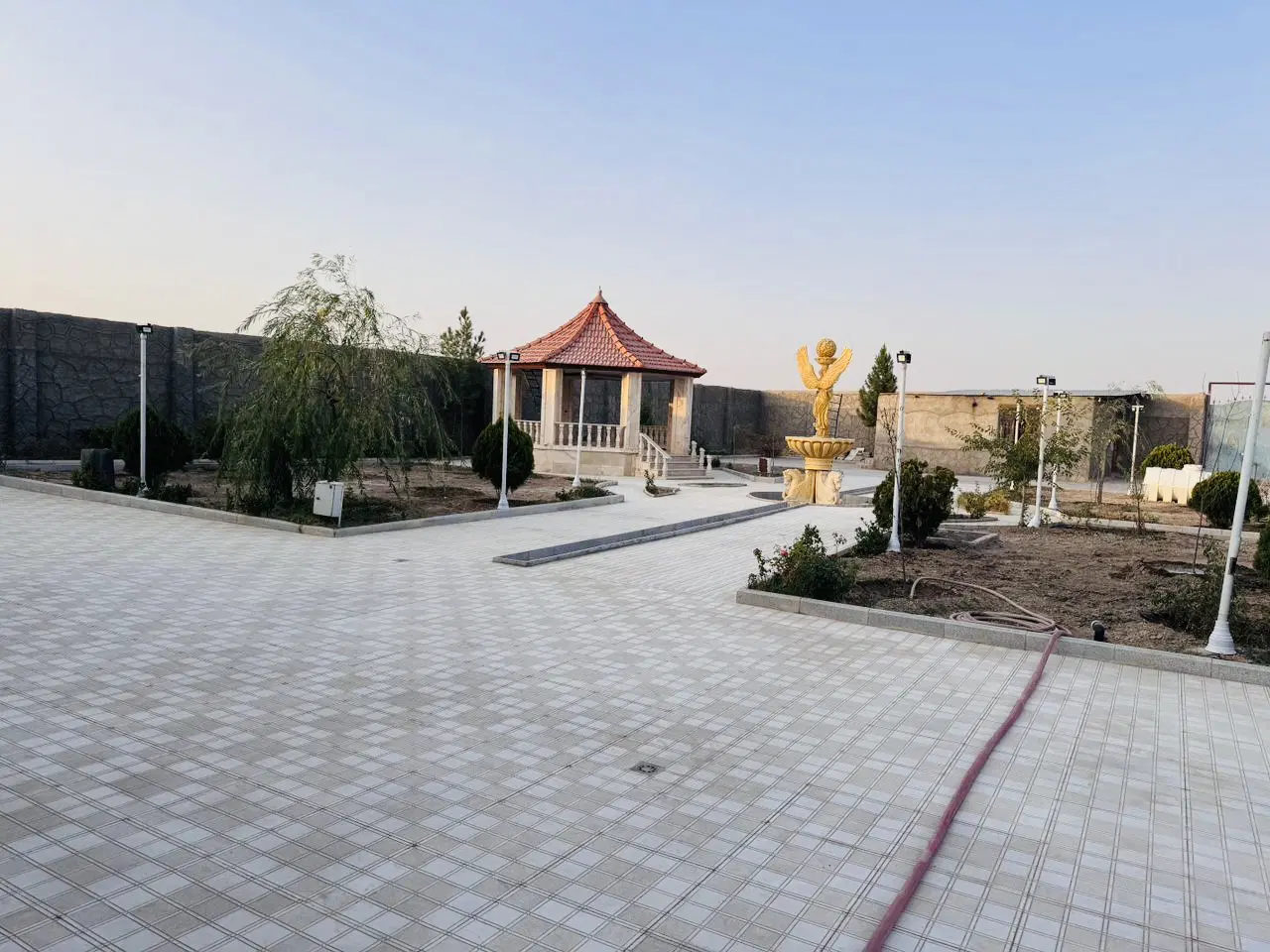 زمین باغ باآب برق شاهنامه نشاط دیاکوفرماینه اقساطی