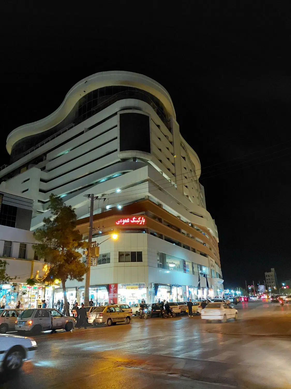 مغازه‌ تجاری در  پاساژ آسمان ۱