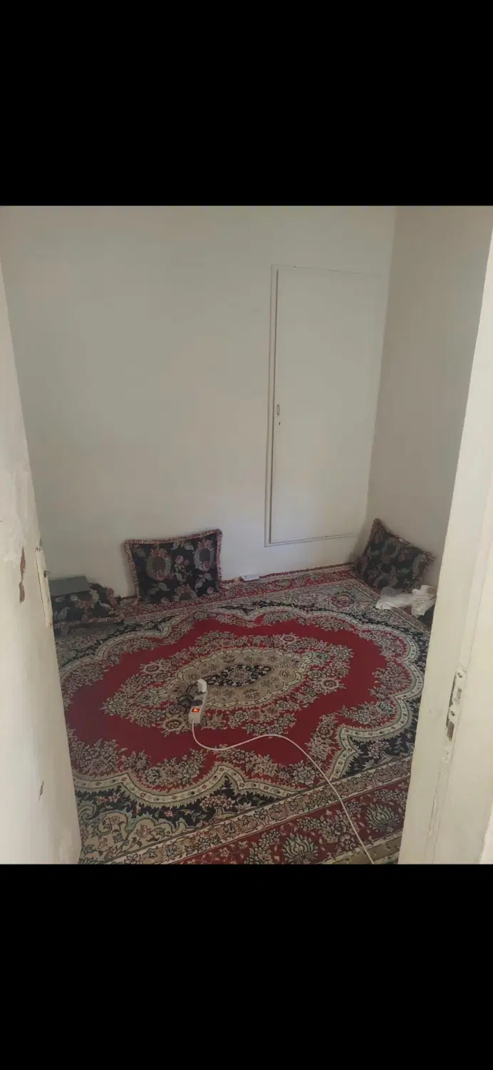 رهن و اجاره منزل  ویلایی دربست یک طبقه تخلیه