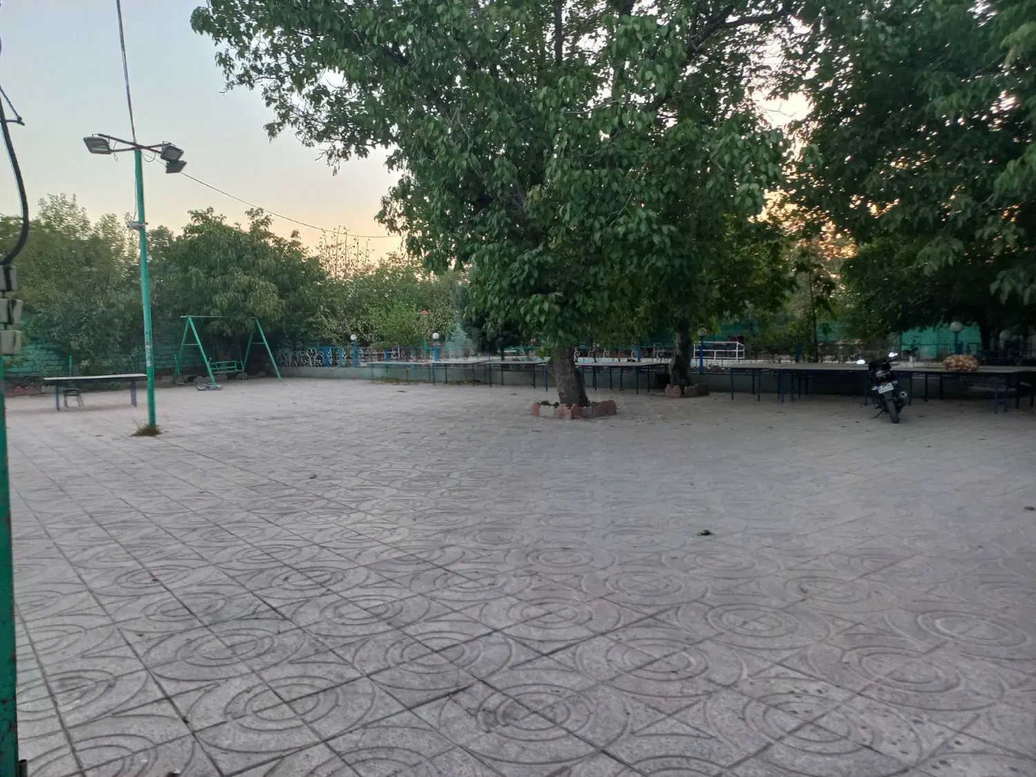 باغ تالار رستوران