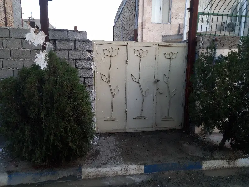 زمین نیمه کار قلفتی