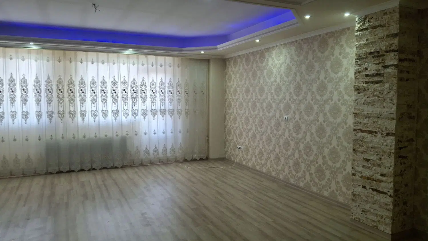 واحد ۱۲۵m زعفرانیه رجایی شهر میرداماد یاغچیان