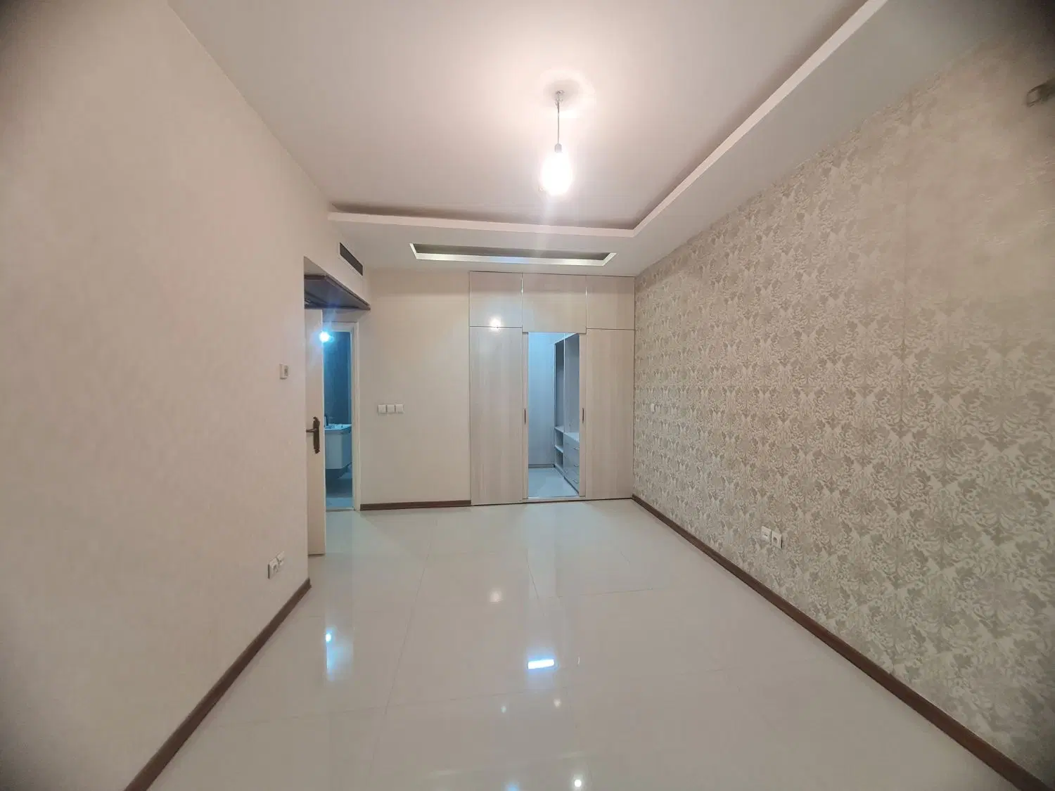 آپارتمان ۲۰۰ متری