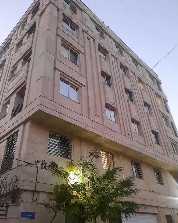 60 متر _ یک خواب _ چهارباغ غربی _ فول امکانات