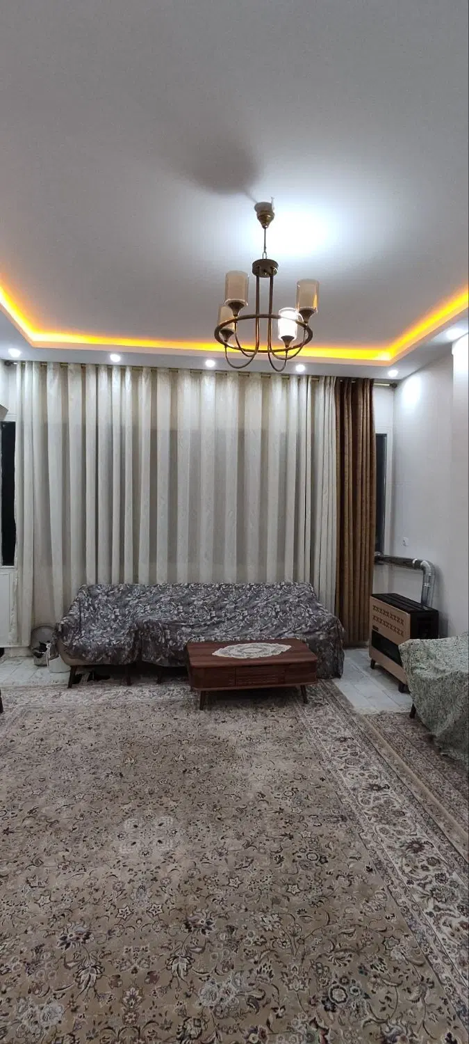 رهن  آپارتمان ۵۲ متری  واقع در سعدی بسیار خوش نقشه