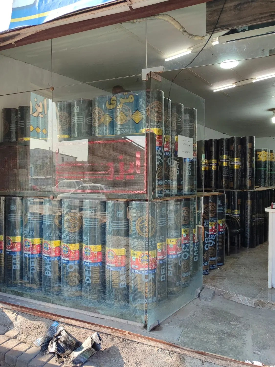 اجاره مغازه بلوار امام رضا روبروی نمایندگیmvm