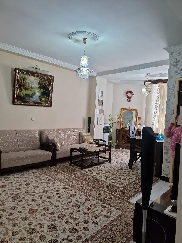 اپارتمان ۵۴ متری پارکینگ دار