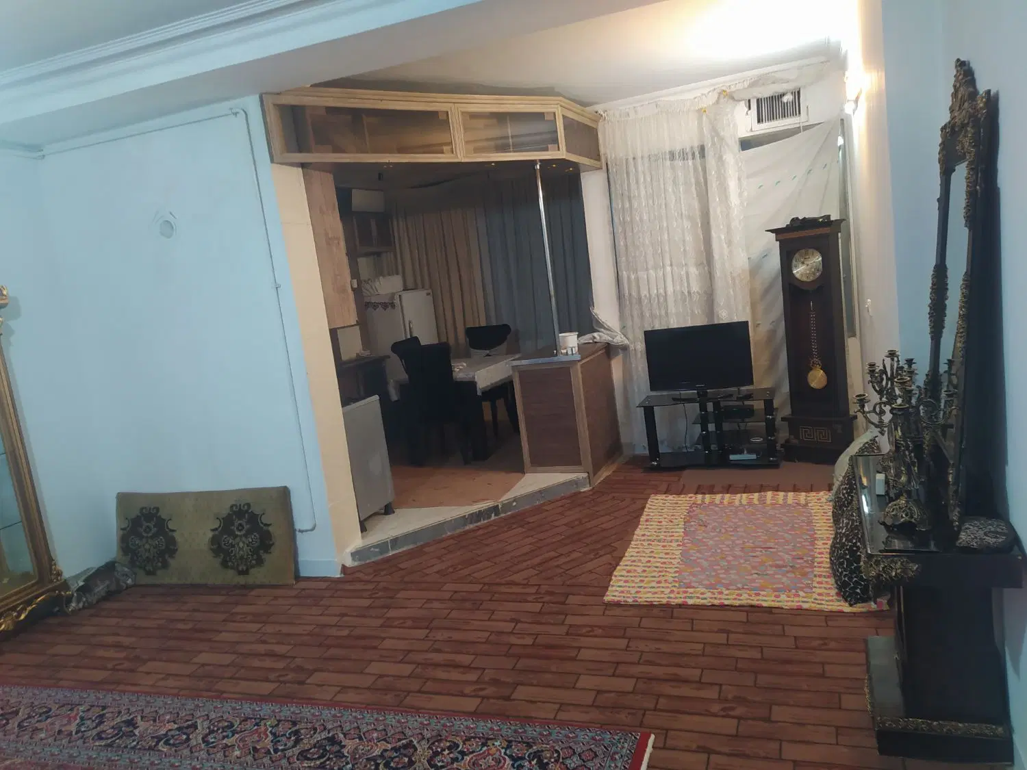 آپارتمان ۷۸ متری،میرزاکوچک خان