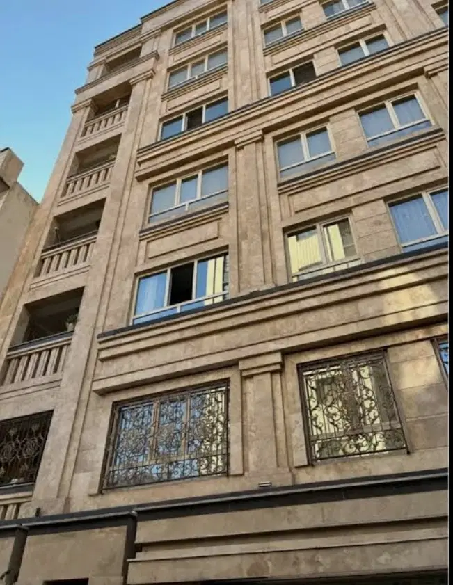 تعدادی آپارتمان صفر و کم واحد