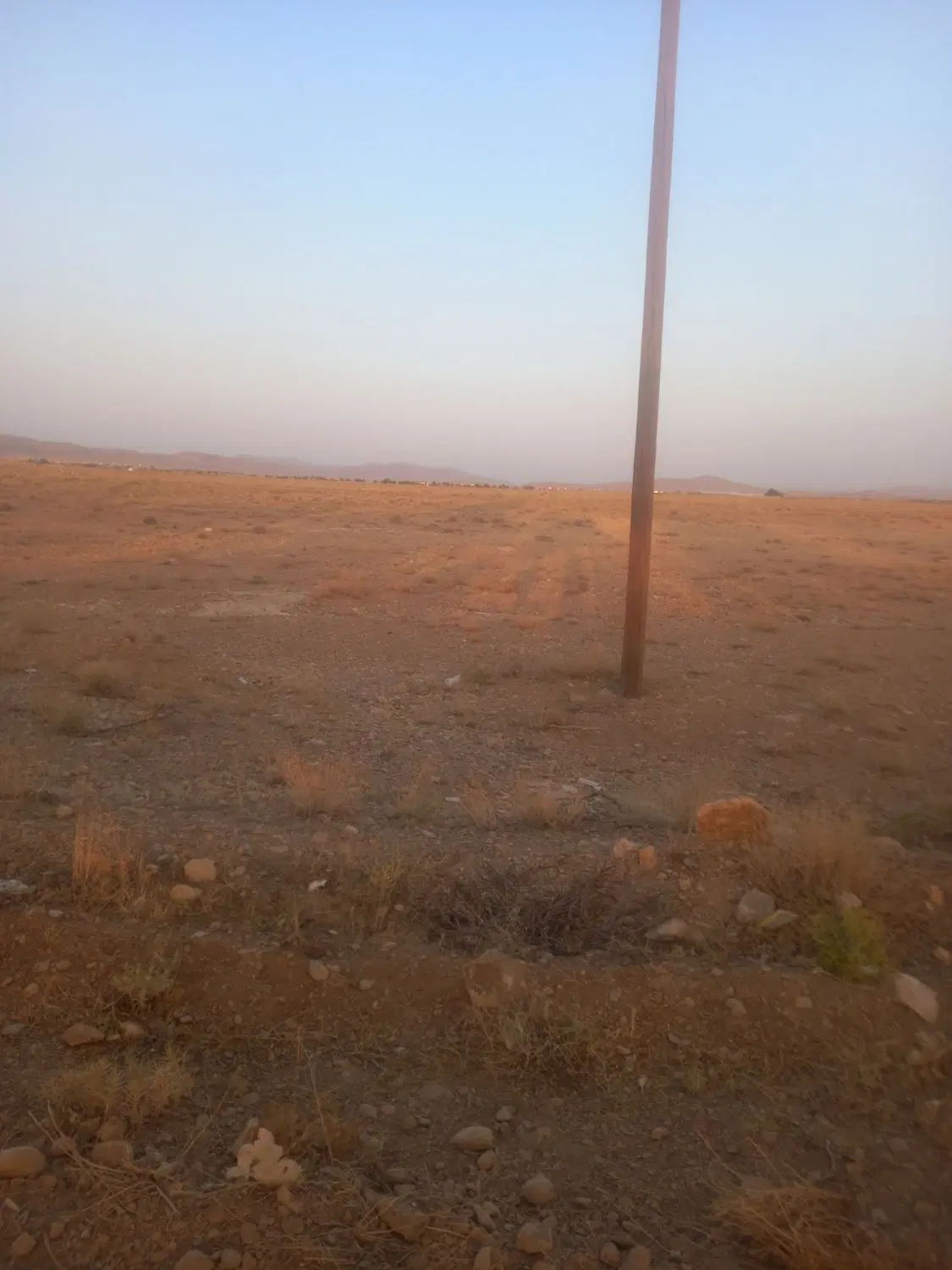 ۸۰۰مترمربع زمین کشاورزی جهت احداث باغ وگلخانه